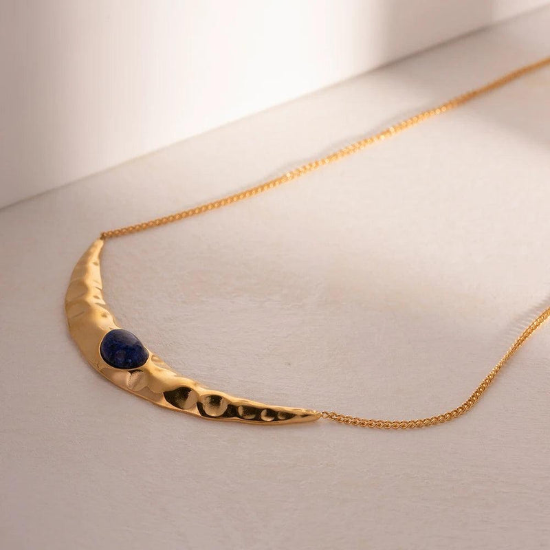 Colar Éclat Ísis - Lápis Lazuli - Banhado Ouro 18k. - Aura Sirius